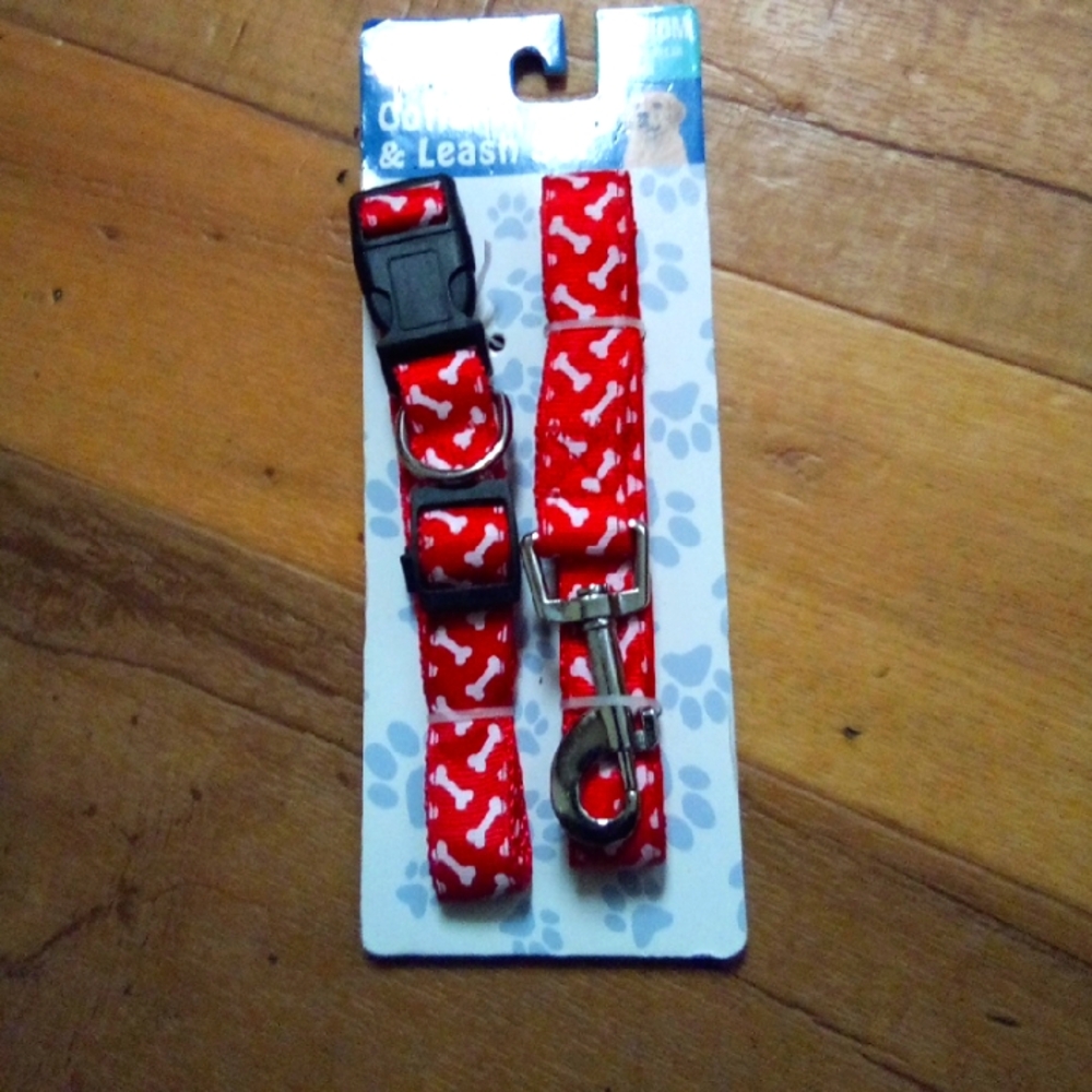 Petmate Red Dog Collar and Leash Set